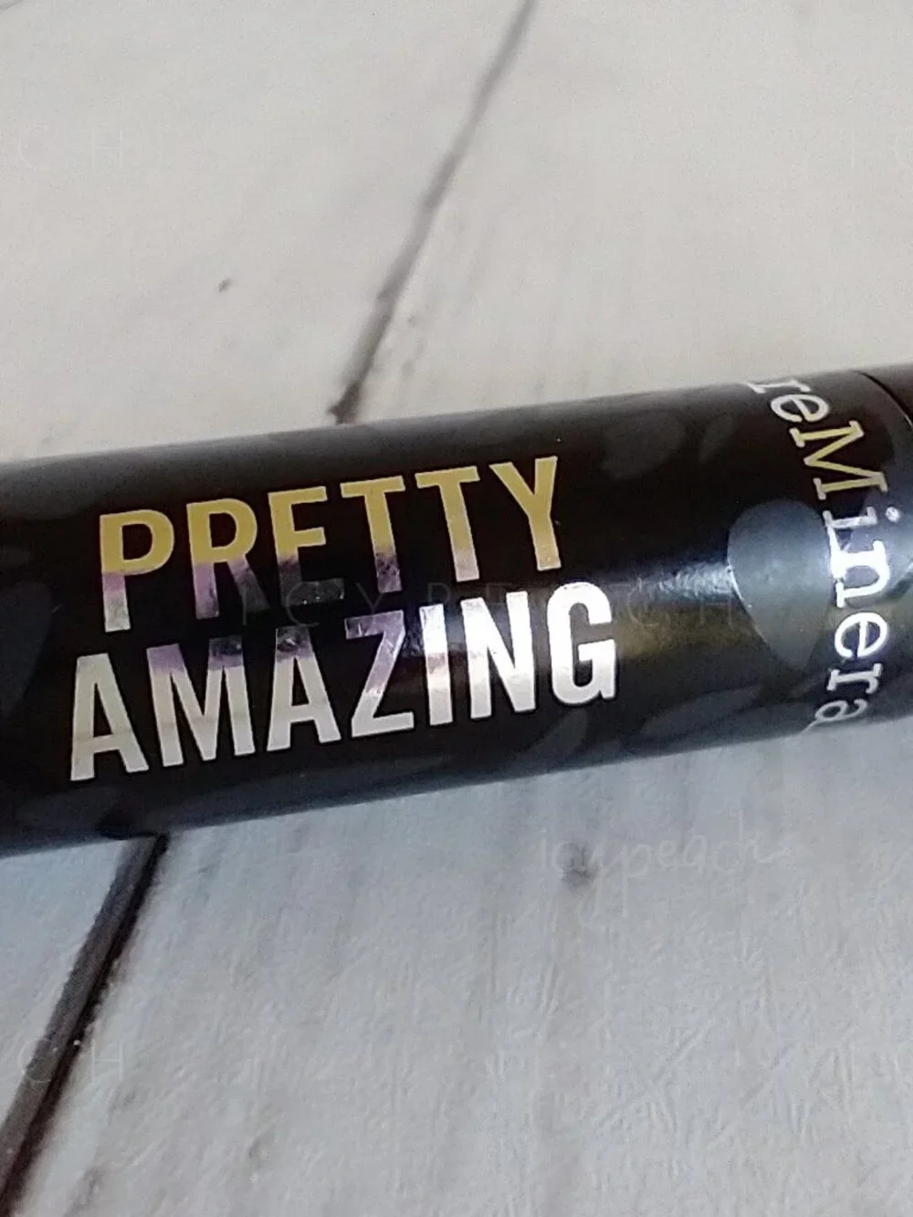 bareMinerals pretty amazing